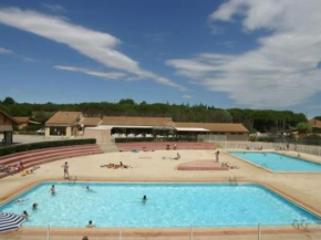 Pavillon avec Jardin, Piscine, Tennis – 7 Pers, 3 Pièces, Proche Plage et Commerces - FR-1-701-52